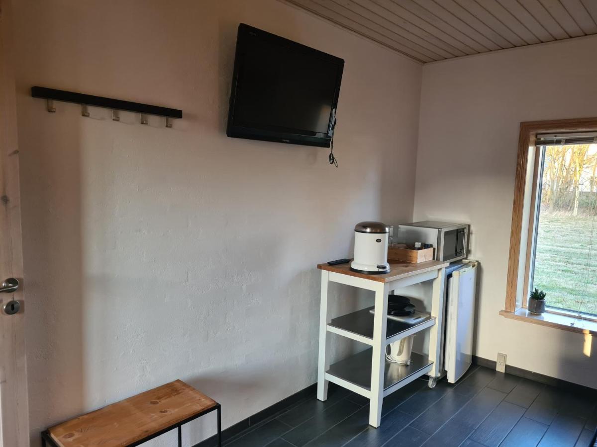 Lovely Room, Easy Access To E45 Highway Rask Molle Exterior photo